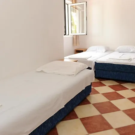 Ckuljevic 3* Budva